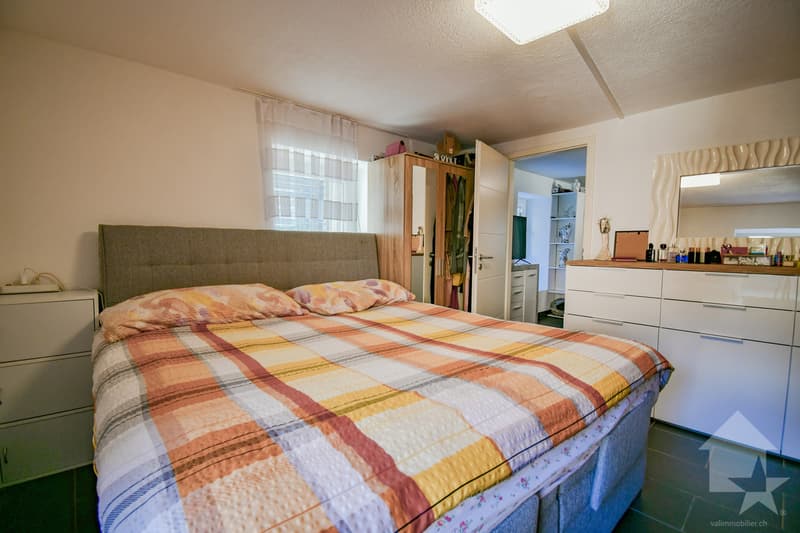 Grande maison familiale avec appartement attenant à Dorénaz (8)