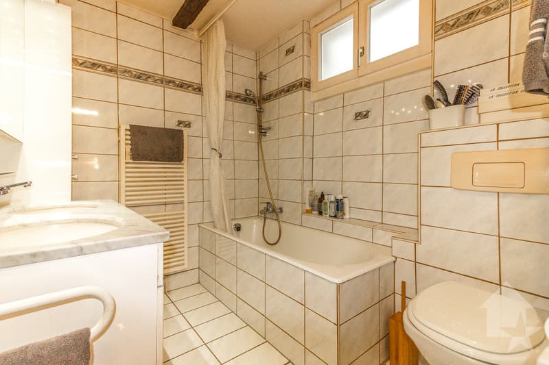 4-room apartment in a historic building in the old town (5)