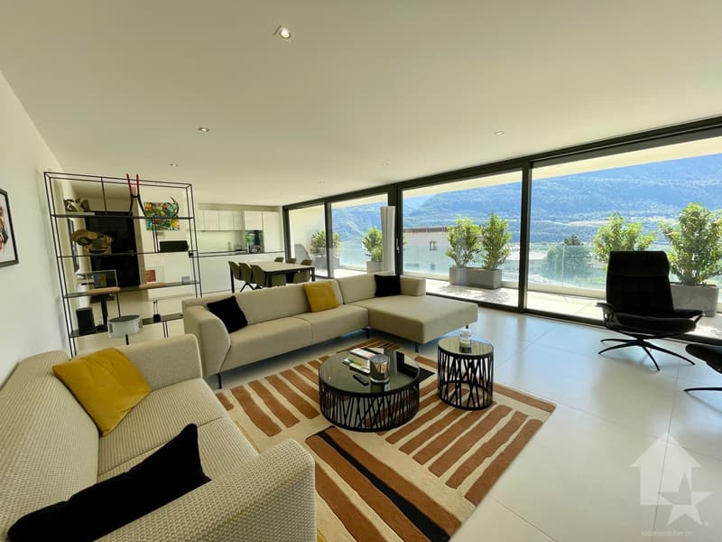 Appartamento contemporaneo con vista panoramica sulle alture di Sierre (5)
