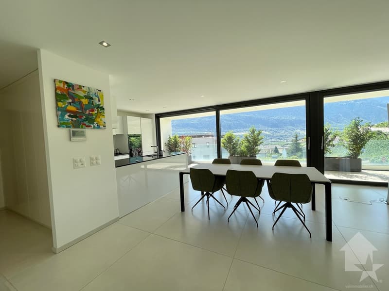 Appartamento contemporaneo con vista panoramica sulle alture di Sierre (6)