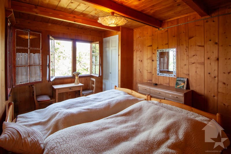Authentic Valaisan chalet, 6 minutes from Veysonnaz ski slopes (9)
