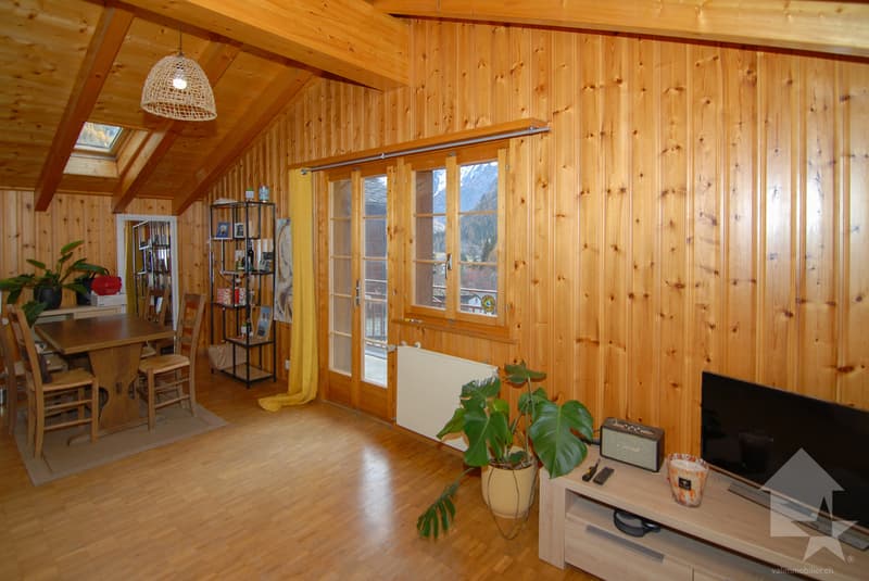 Magnificent Restaurant in the center of Evolène with separate apartment (7)