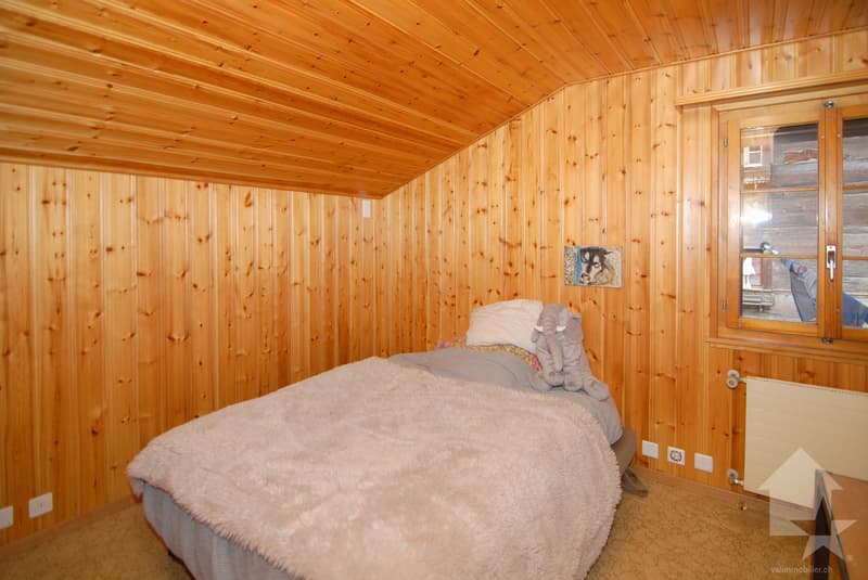 Magnificent Restaurant in the center of Evolène with separate apartment (10)