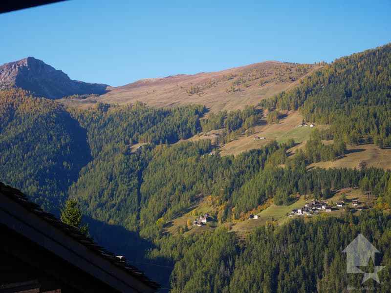 4,5 locali, da ristrutturare in una casa di villaggio a Chandonne (13)