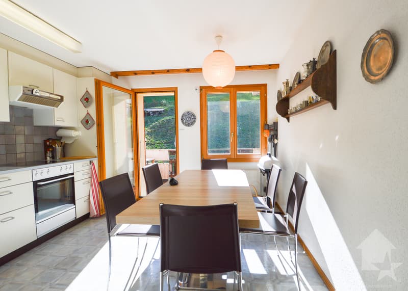 Appartement attrayant de 4.5 pièces avec 2 balcons à vendre (8)