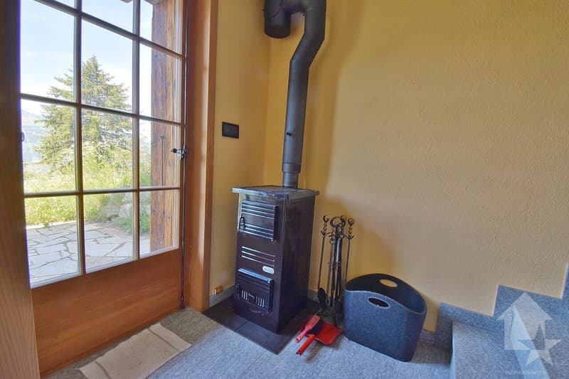 Beautiful mountain chalet in a quiet and spacious location (12)
