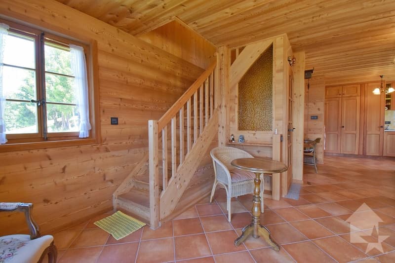 Beautiful mountain chalet in a quiet and spacious location (11)