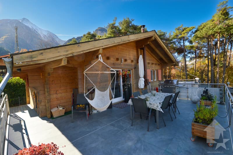 Casa bifamiliare con charme e paradiso naturale a portata di mano (3)