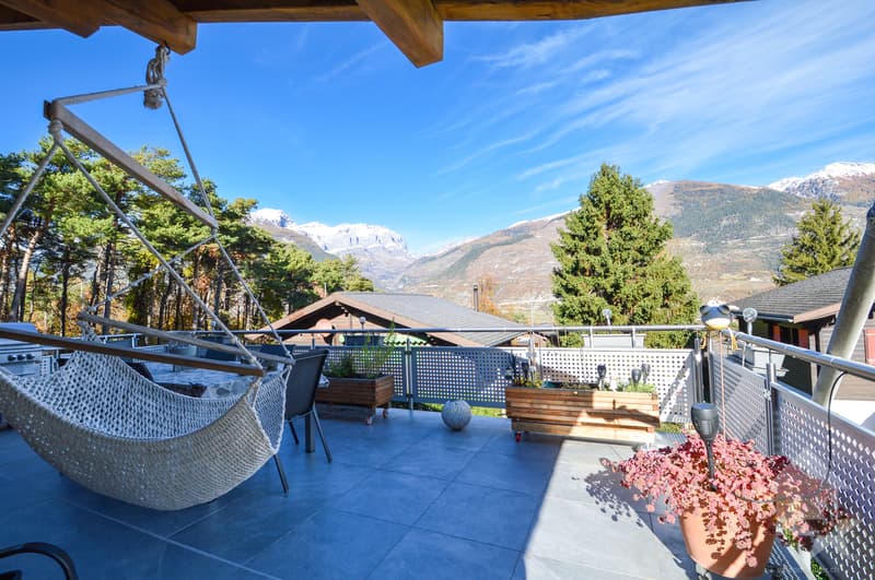 Casa bifamiliare con charme e paradiso naturale a portata di mano (5)