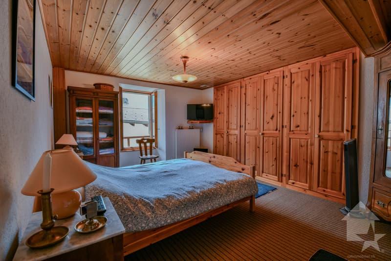 Rare sur le marché : un triplex de charme au coeur des Alpes. (9)