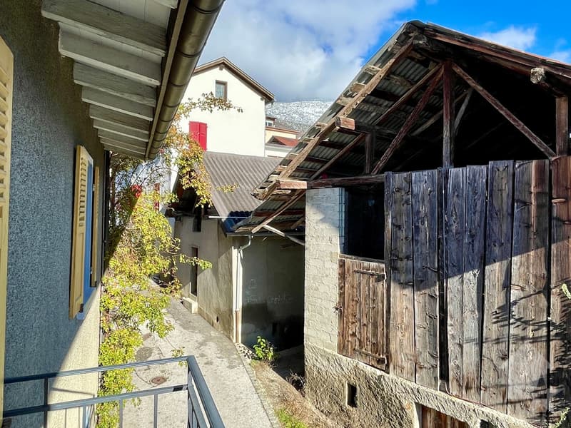 Duplex apartment 2.5 rooms in a completely renovated village house (13)