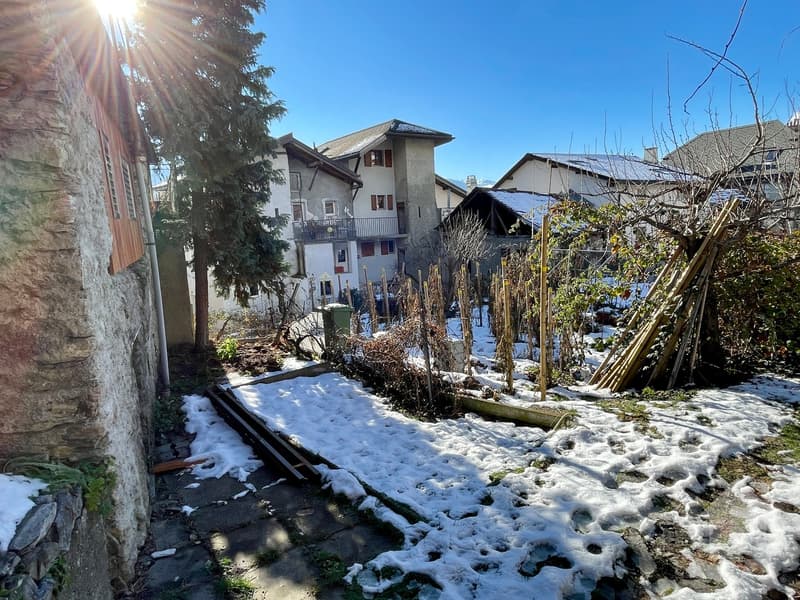 Duplex apartment 2.5 rooms in a completely renovated village house (11)