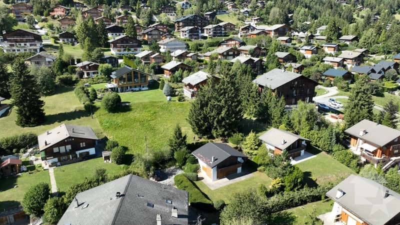 Terreno di 3730m2 in zona di alberghi e abitazioni collettive (4)