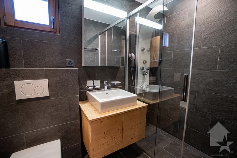 Séduisant appartement au centre du village (9)