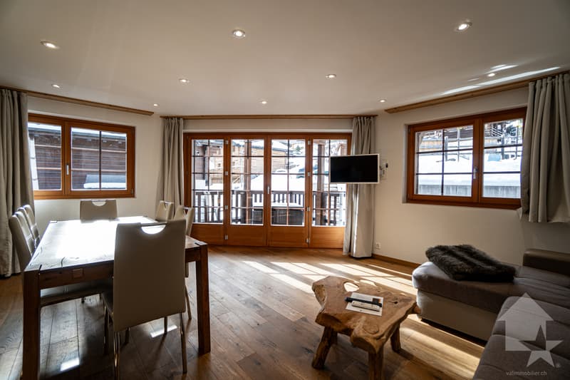 Séduisant appartement au centre du village (4)