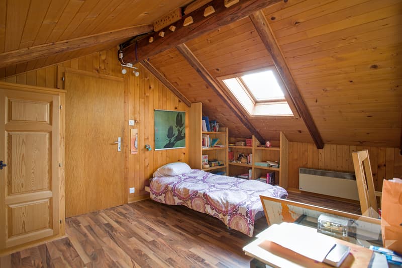 Chalet de 5.5 pièces avec cachet, 180 m2, situation ensoleillée (8)