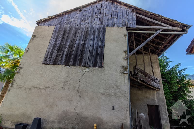 Village house and barn to be completely renovated (11)