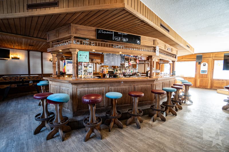 Exceptionnel : bistrot avec duplex 5.5 pièces et studio indépendant (4)