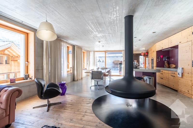 Magnifique chalet d'architecte au centre du village (2)