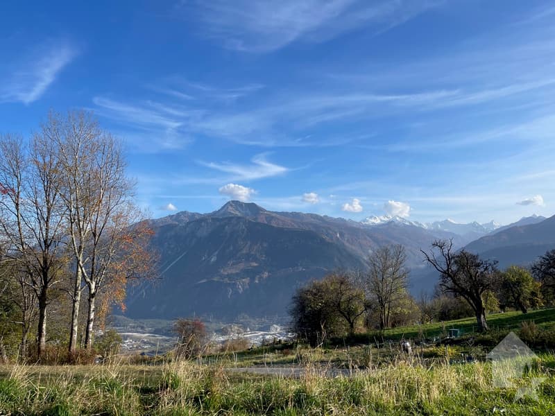 Building plot with gentle slope, quiet and with panoramic view (5)