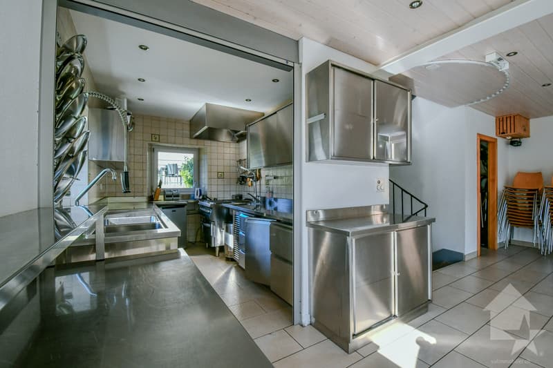Maison d'hôtes de 497 m² avec appartement indépendant (3)