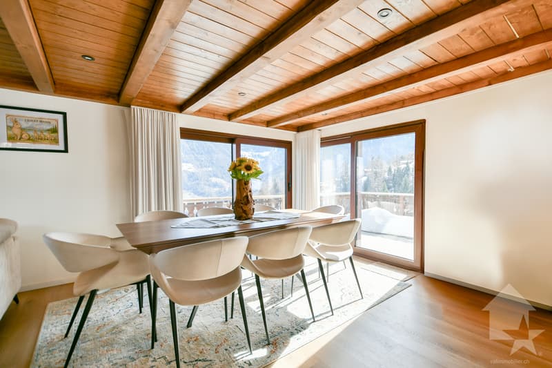 Magnificent fully renovated chalet (3)