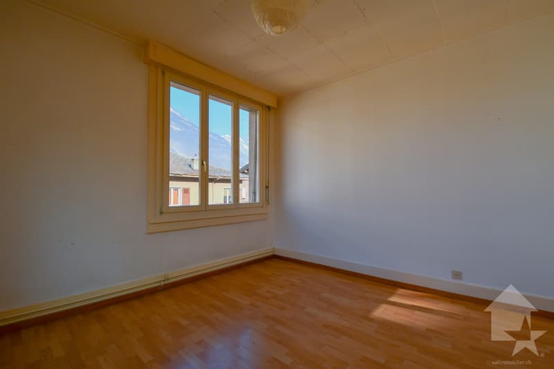 Rental house with possibility of creating new apartments (9)