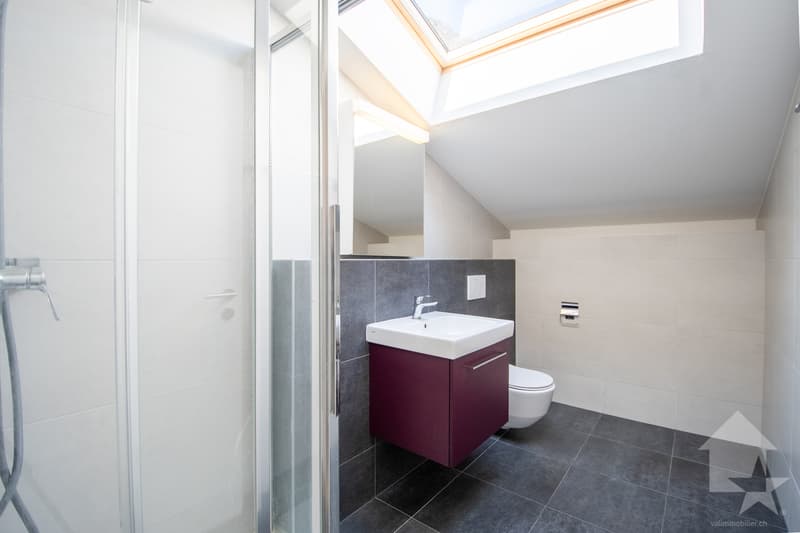 Spacieux duplex de standing de 4.5 pièces au centre de Leytron (10)