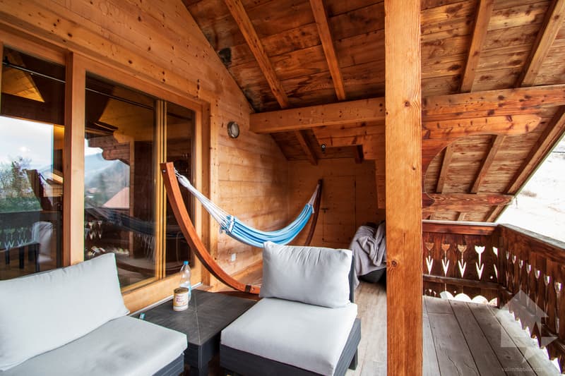 Val-d'Illiez, magnificent chalet with 3 apartments (8)