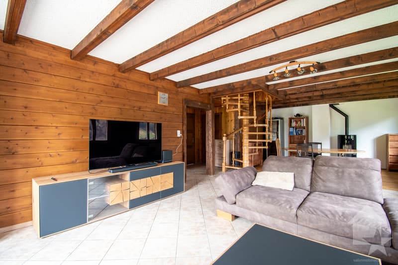 Troistorrents, individual chalet with 6.5 rooms and a view (7)