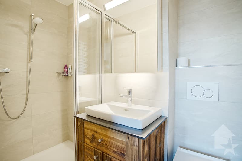 Splendid corner apartment of 4.5 rooms, 101 m2, close to the ski area (9)