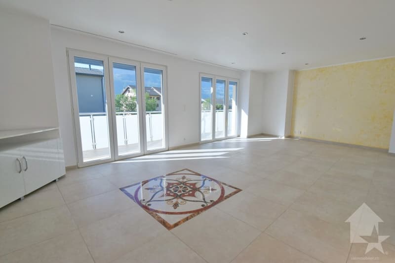 Spacieuse villa, construite en 2014, centre de Plan Conthey (3)