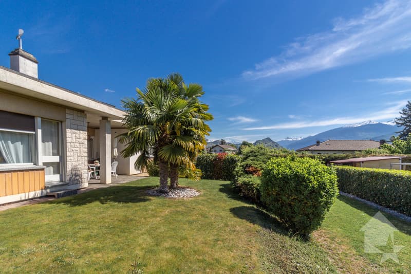 Charmante villa de 6.5 pcs avec magnifique jardin, situation idéale et calme (5)