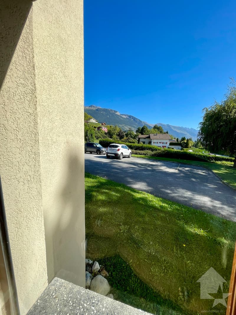 Très agréable 4,5 pièces avec balcon/terrasse au sud et 2 places de parc (10)
