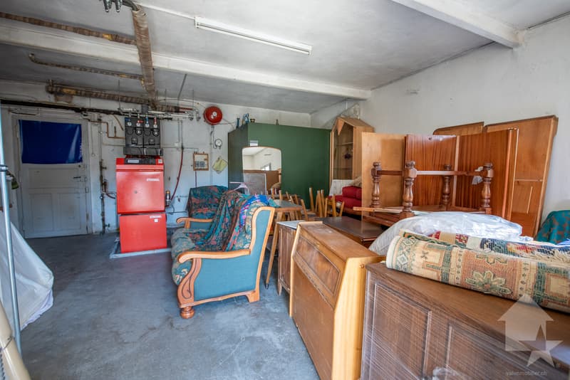 Maison villageoise 4.5 pcs à rénover + grange + garage, calme, vue, etc. (3)