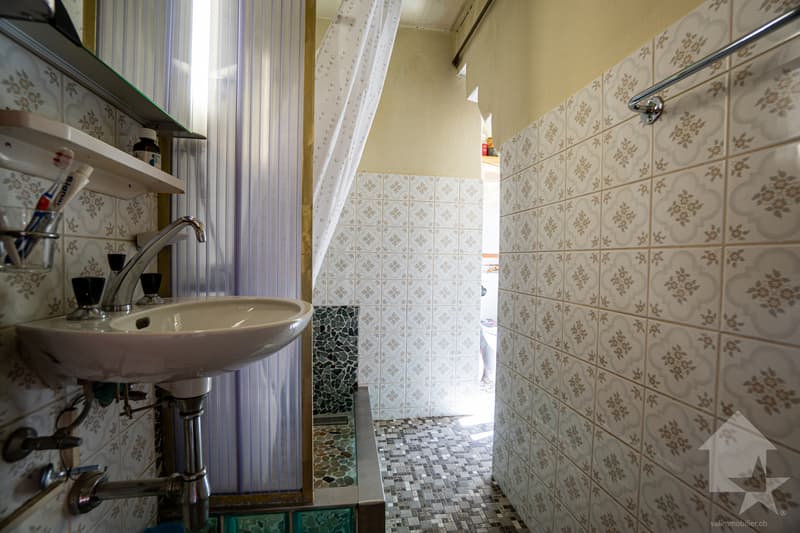 Charmant chalet sur trois niveaux avec vue exceptionnelle (8)