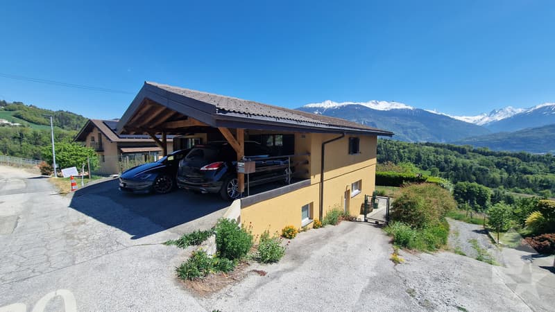 Villa de 5.5 pièces en bordure de vignes, vue splendide, calme, ensoleillé (3)