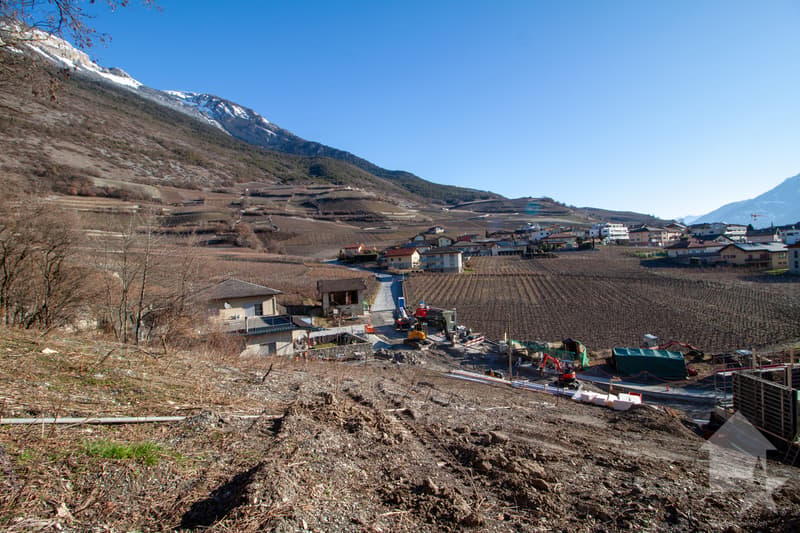 ! Special investor ! 1000 m2 plot with building permit (2)