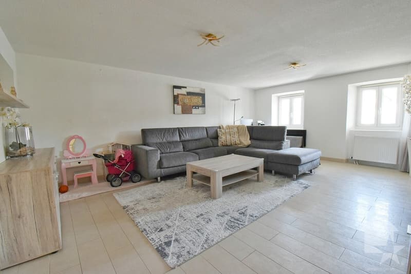 Appartement de 4.5 pcs très bien situé avec 3 places de parcs incluses ! (4)