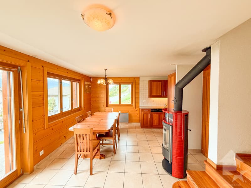 Charmante maison avec vue panoramique sur la plaine (6)