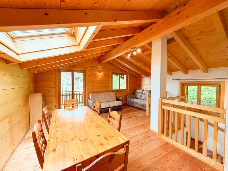Charmante maison avec vue panoramique sur la plaine (9)