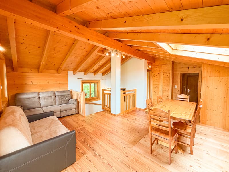 Charmante maison avec vue panoramique sur la plaine (8)