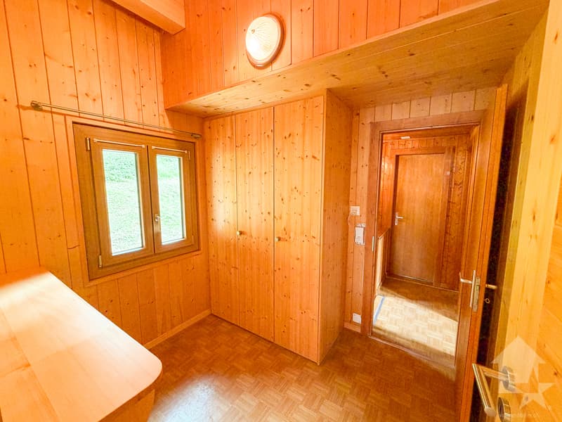 Charmante maison avec vue panoramique sur la plaine (12)