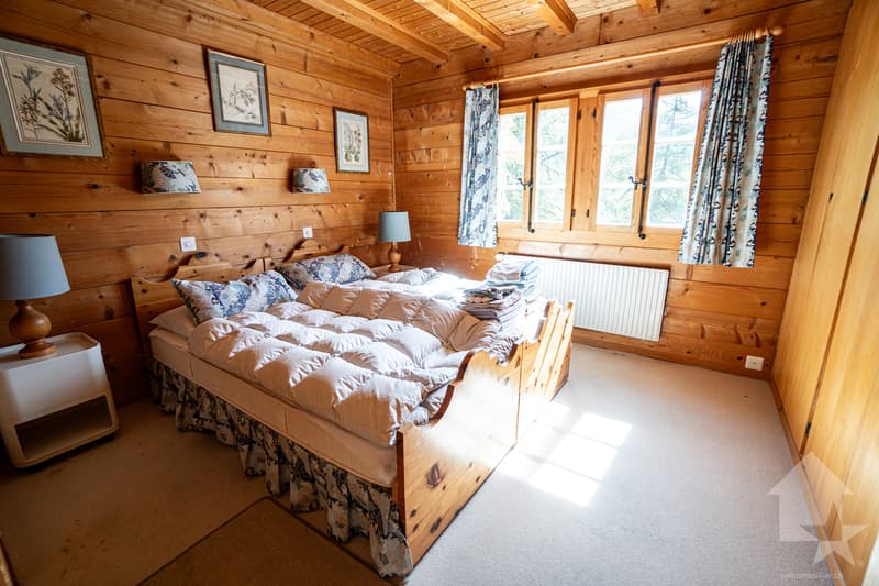Séduisant chalet comprenant deux appartements - 5.5 et 2.5 pièces (9)