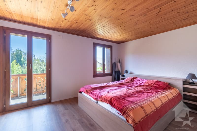 Semi-detached chalet on 3 levels, ideally located in Leysin (5)