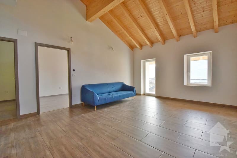 Immeuble de 2 appartements complètement rénové en 2025 ! (5)