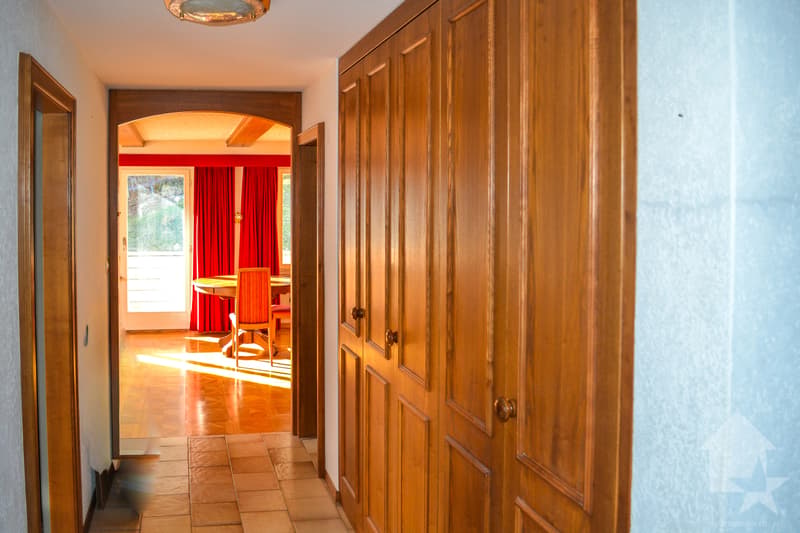 Spacious 4.5-room apartment with 108 m2, 2 balconies, view of the Alps (10)