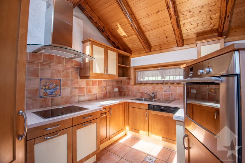 Chalet alpin avec studio indépendant et vue panoramique (5)