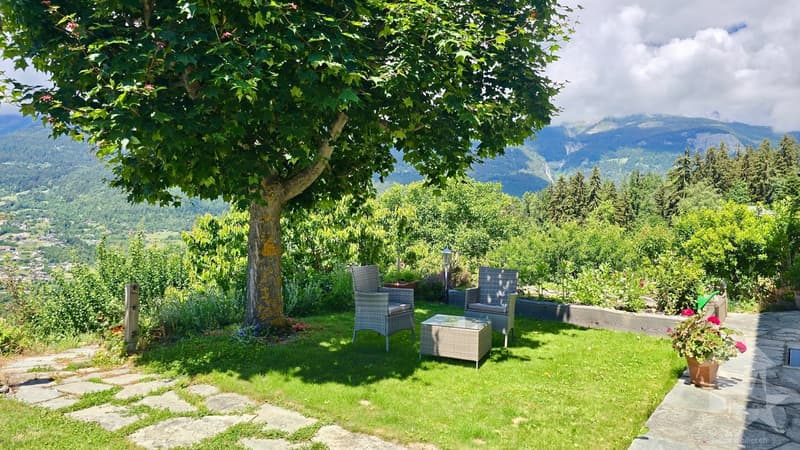 Superbe villa dans un quartier très prisé de Lens (12)