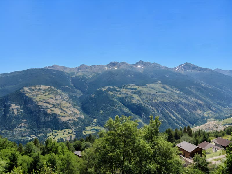 Charmant chalet à proximité du départ des pistes de ski (12)
